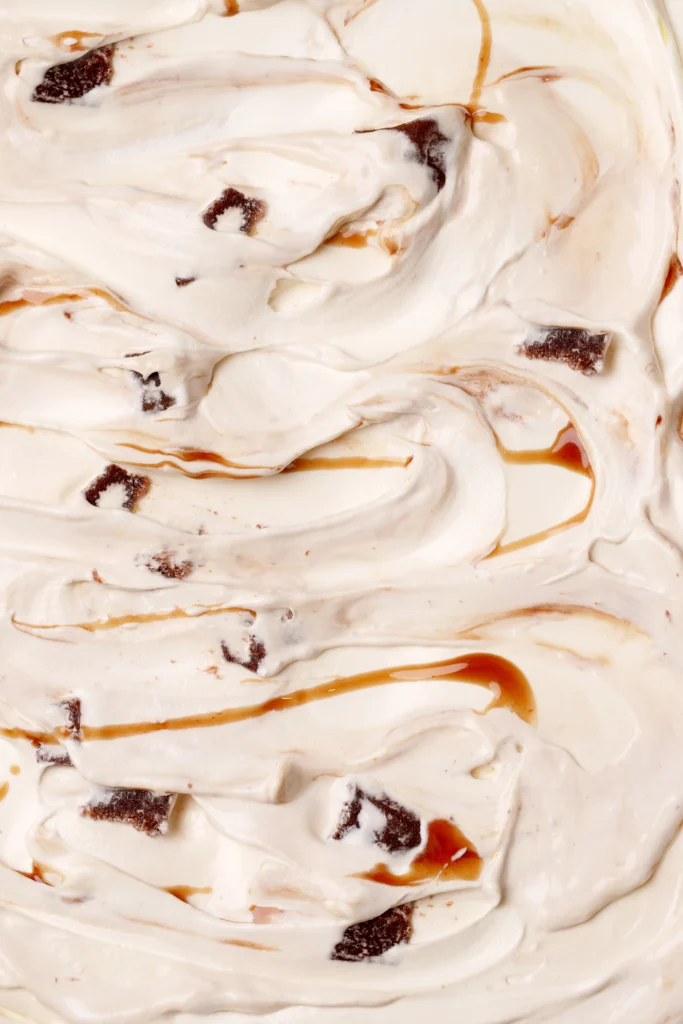 Crema de queso con membrillos confitados